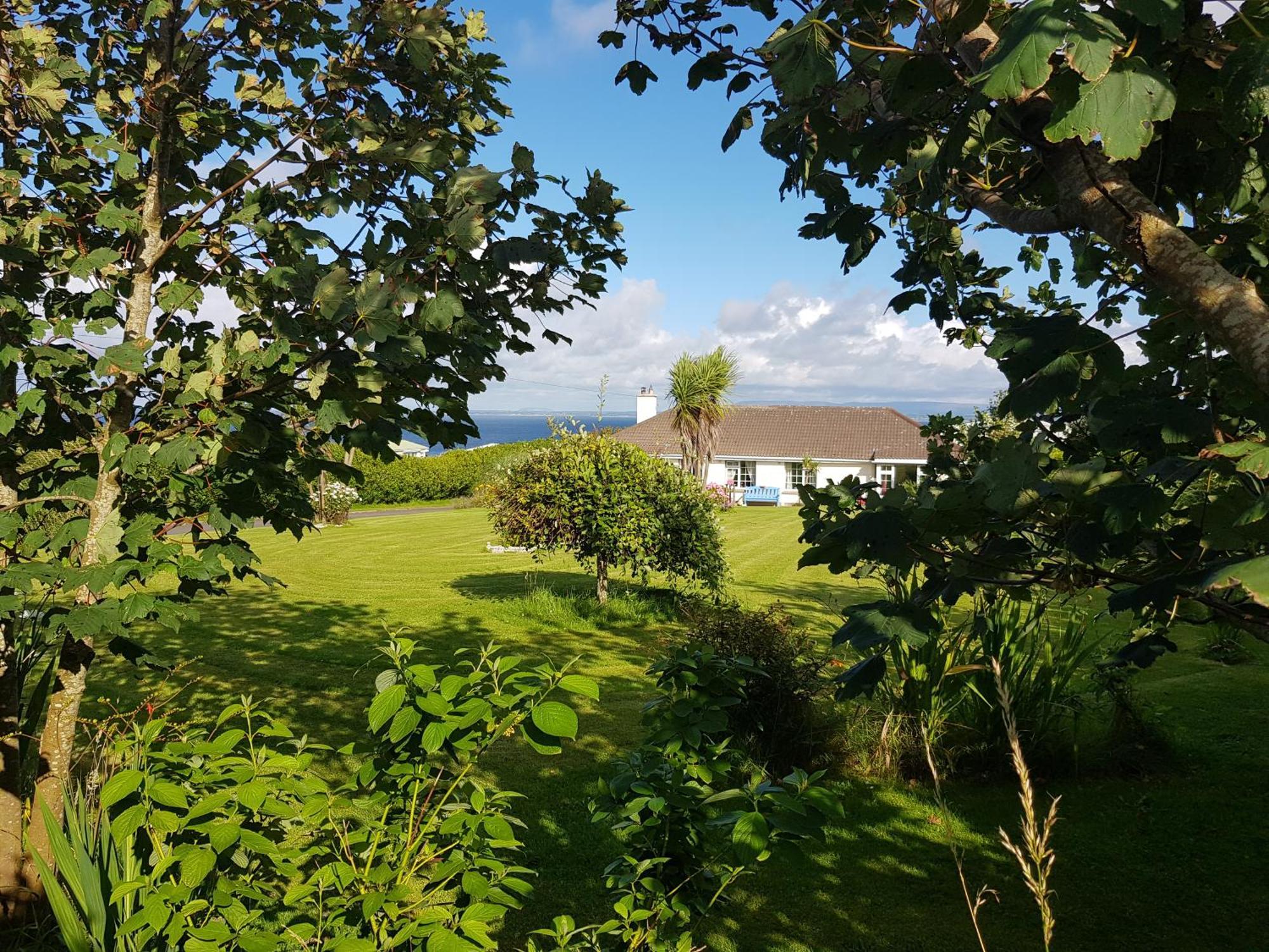 Sunrise View Bed & Breakfast Castlemagee Exterior foto